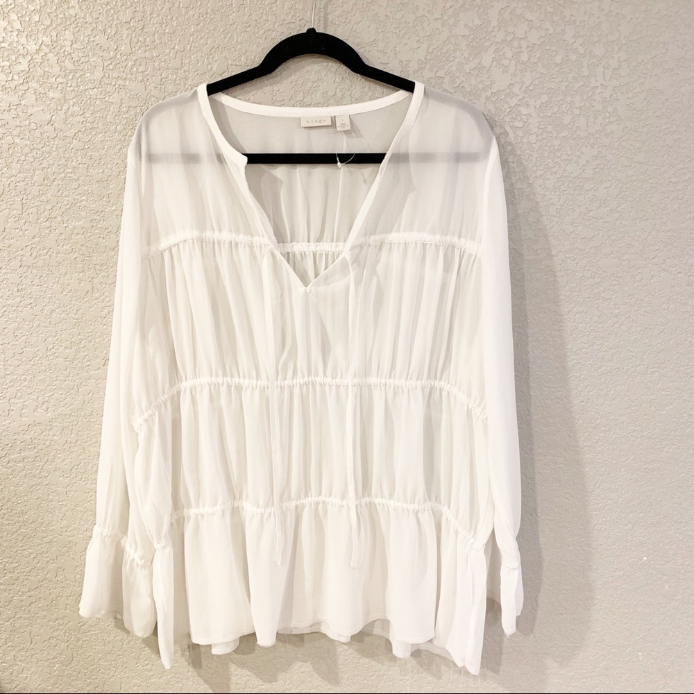 NWOT Hinge Top